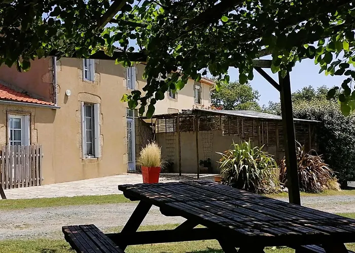 Le Puy Du Fou A 5 Km 4 Personnes Casa vacanze *